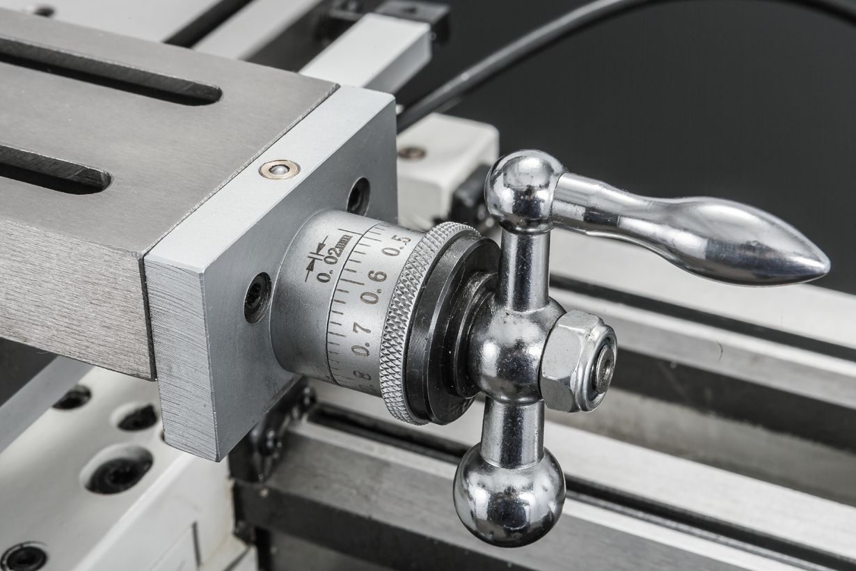 JET BD-8A DRO Настольный токарный станок по металлу с УЦИ (JET Дисконт) - (Демозал Москва)